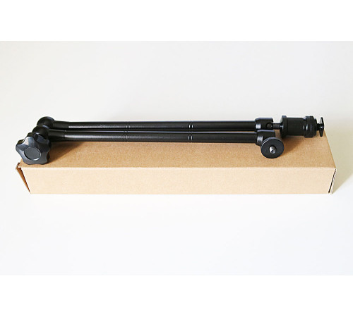 Шарнирный кронштейн для фототехники Magic Arm 20" длиной 50 см (20 дюймов) с тремя шарнирами и двумя крепежными винтами диаметром 6 мм (¼ дюйма)