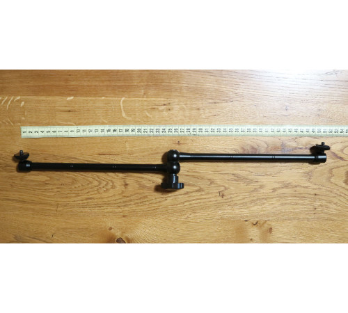 Шарнирный кронштейн для фототехники Magic Arm 20" длиной 50 см (20 дюймов) с тремя шарнирами и двумя крепежными винтами диаметром 6 мм (¼ дюйма)